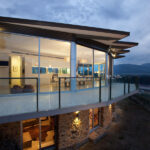 feature_47_gallery_two_colour