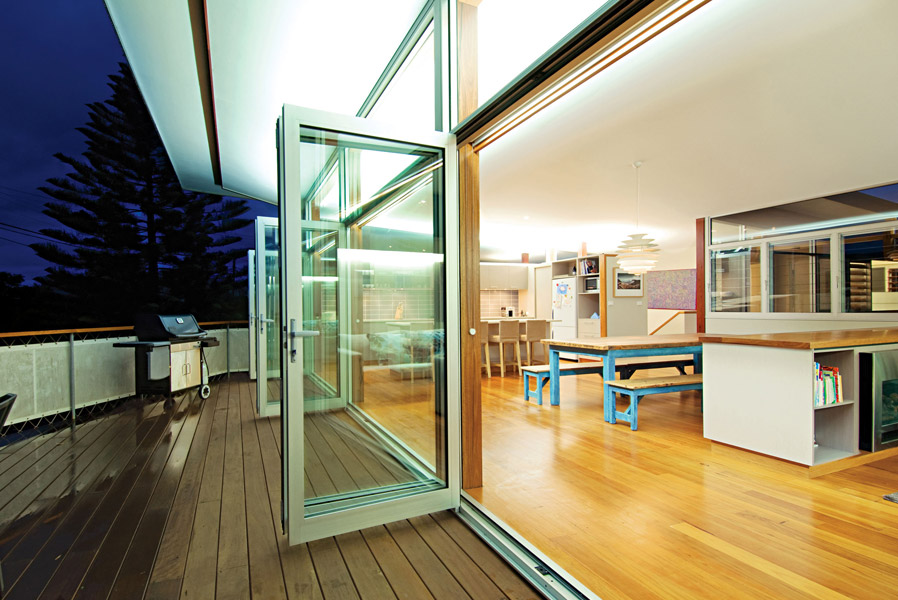 feature_37_gallery_one_colour